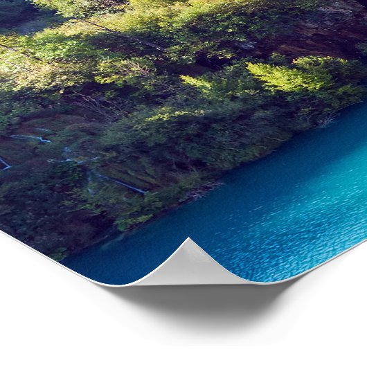 プリツヴィツェ国立公園の滝 – クロアチア ポスター (角)