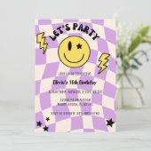 プリティパープルのY2Kレトロスマイル誕生日招待状 招待状 (スタンド正面)