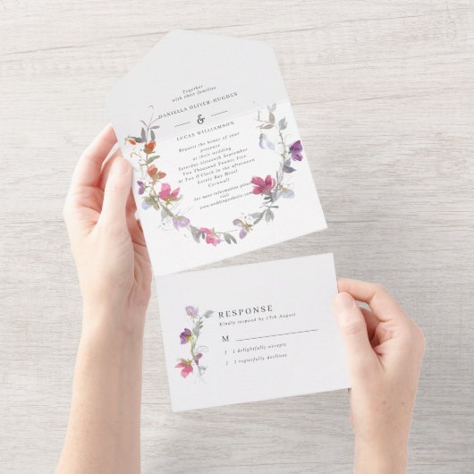 プリティーパープルとピンクのスイートピーウェディング オールインワン招待状 (貼ってはがせる)