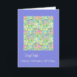 プリムローゼスファバーンズ誕生日カードfor a Wife カード<br><div class="desc">ジュディかわいらし・アダムソンの手のデザインから、深いピンク、深いブルーと黄色のプリムローズ、2月誕生月花のパターンを持つ妻のための2月誕生日カー絵を描ド。</div>