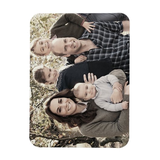 プリンスウィリアムと家族2018年12月様式化 マグネット (縦)