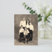 プリンスウィリアムと家族2023年12月スタイル化 ポストカード (スタンド正面)