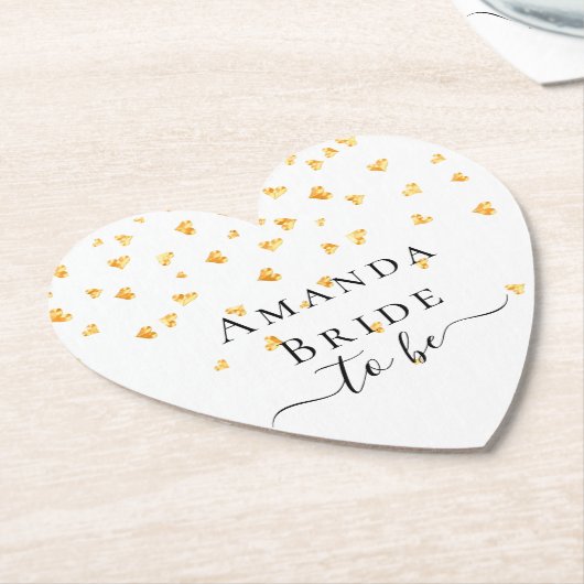 プリンセスの名前が刻まれたゴールドのハートが散りばめられている ペーパーコースター (アングル)