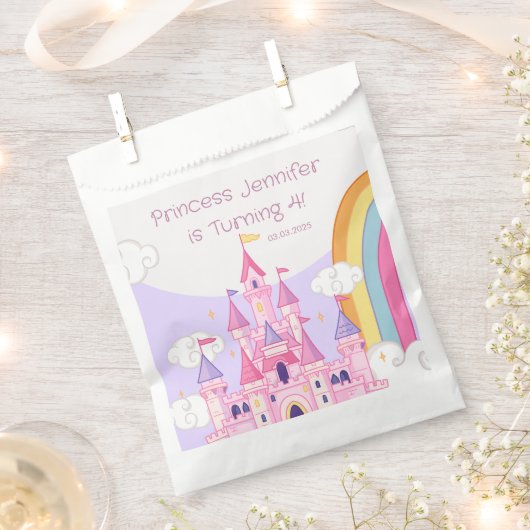 プリンセス王室のキャッスルバースデーパーティー フェイバーバッグ (クリップ留めされた状態)