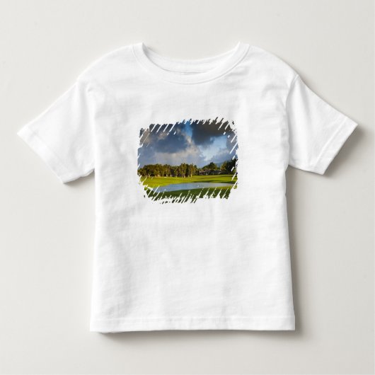プリンセヴィルのマカイゴルフ場 トドラーTシャツ (正面)
