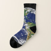 プリントのソックスをくまなく宇宙からの惑星の地球 ソックス (左外側)