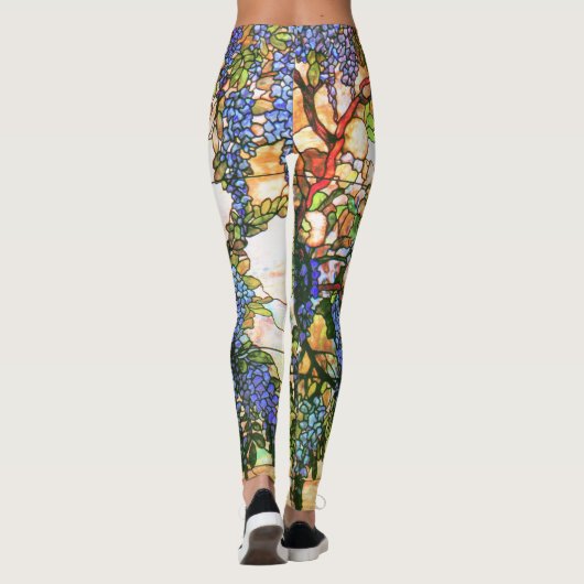 プリントのレギンスをくまなく藤の花のつる植物 レギンス (裏面)