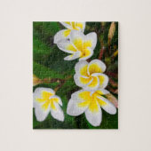 プルメリアの花のクローズアップ、ハワイ ジグソーパズル (縦)