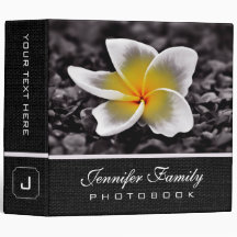 プルメリアのFrangipaniの花の家族写真は#2を予約します