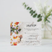 プルメリアオーキッドレイインサンドビーチRSVPポストカード インビテーションポストカード (スタンド正面)