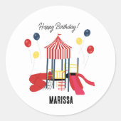 プレイグラウンドキッズボーイズガールズ誕生日名前をカスタムする ラウンドシール (正面)