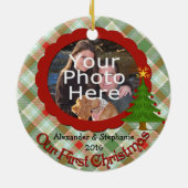 プレザントプレイド私たちの初めてのクリスマスオーナメント セラミックオーナメント (裏面)