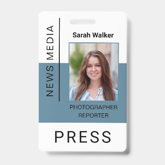 プレス作業者IDマスメディア従業員のダスティブルー バッジ (正面)