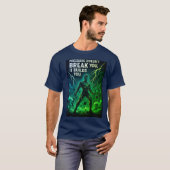 プレッシャーはあなたを鍛える: モチベーションの超人ポスター Tシャツ (正面フル)