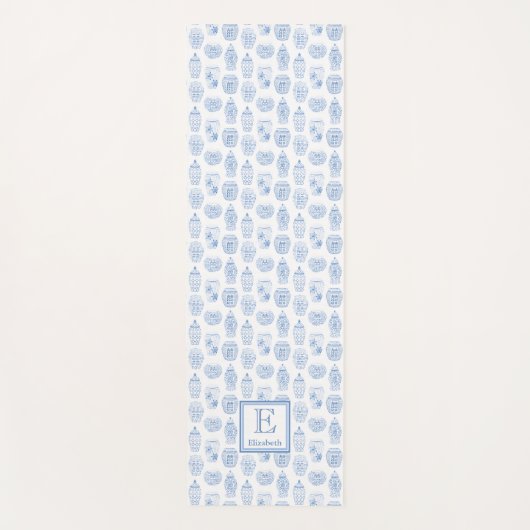 プレッピーなブルーとホワイトのジンジャージャー模様のモノグラム ヨガマット (正面)