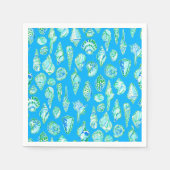 プレッピーなブルーの海辺の貝殻 スタンダードカクテルナプキン (正面)