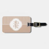 プレッピーなベージュ色およびタンの千鳥格子のなモノグラムおよび名前 ラゲッジタグ (正面横)