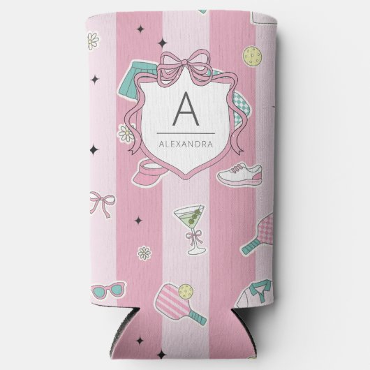 プレッピー ピンク モノグラム ピックルボール ギフト 彼女へ スリム缶クーラー (正面)