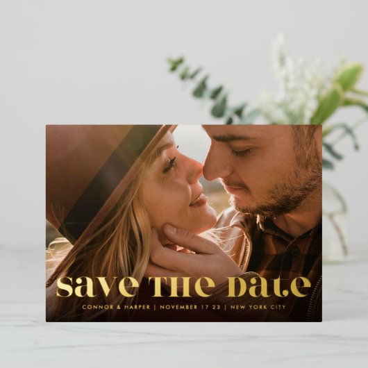 プレミアムはっきりしたQRコーモダンドフォト日付の保存 箔招待状 (立ち正面)