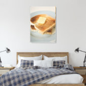 プレートのバターでトーストのクローズアップ キャンバスプリント (インサイチュ (寝室))