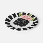 プレートを黒い及び白のストライブ柄のピンクの植物相個人化して下さい ペーパープレート (アングル)