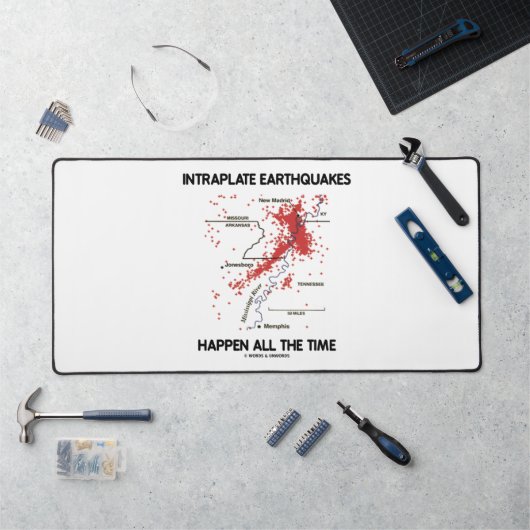 プレート内地震はいつも起こる デスクマット (ワークステーション)
