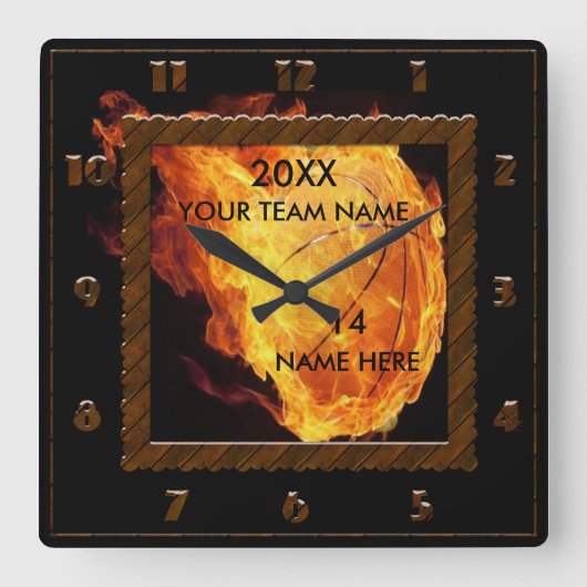 プレーヤーの名前のバスケットボールの茶色および黒い時計 スクエア壁時計 (正面)