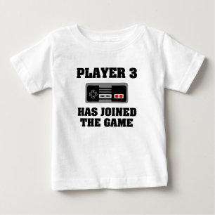 プレーヤー3はゲームのおもしろいな新生児のワイシャツを結合しました ベビーTシャツ