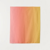 プレーンカラー – 黄色から霧のピンクグラデーション色 タペストリー (正面)