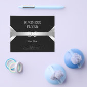 プレーンシンプルシルバー白黒モノグラム4D チラシ (シングル)