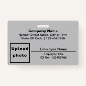 プレーン文字と従業員の写真の四角形（灰色） バッジ (正面)