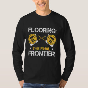 プロの敷設業者向けカーペット床施工業者 Tシャツ