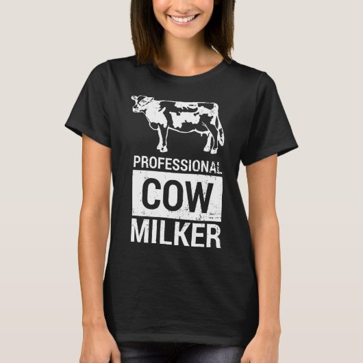プロの牛搾乳者 酪農家 牛 女性 Tシャツ (正面)