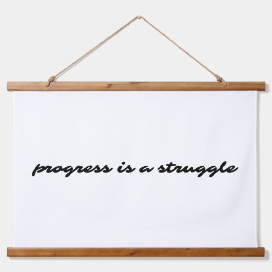 プログウッドトップウォールタペストリー 吊り下げ型タペストリー (正面)