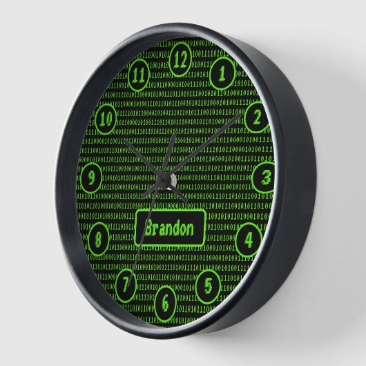 プログラマコードサイエンスフィクションスタイル緑/黒 – 任意の名前 壁時計 (傾斜)