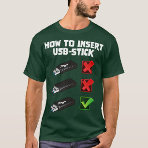 プログラマーおもしろいジョークのコンピュータおたくUの挿入方法 Tシャツ