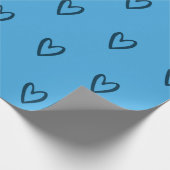 プロシアンブルーオンブルーハンド描画ハート ラッピングペーパー (角)