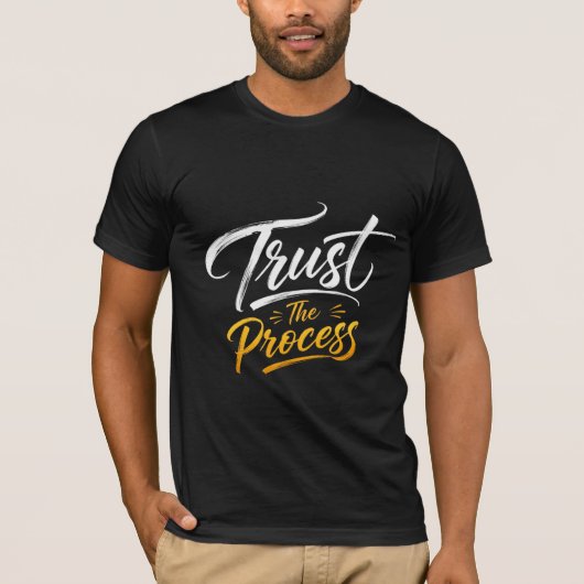プロセスを信じる カリグラフィー Tシャツ (正面)