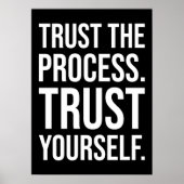 プロセスを信頼し、自分自身を信頼する – 成功 ポスター (正面)
