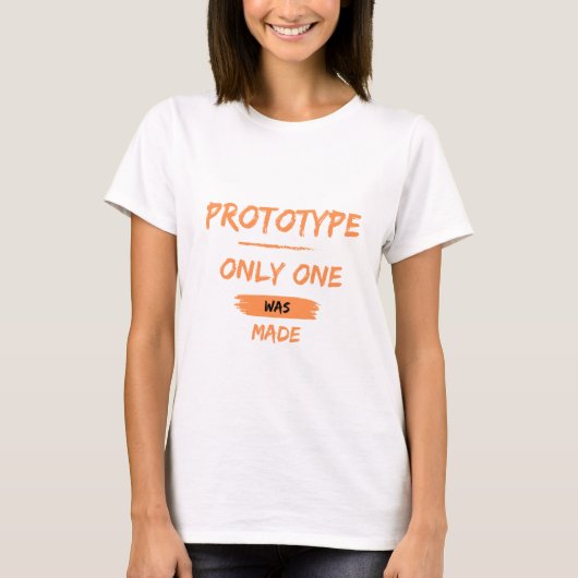 プロトタイプ、1つだけ作られた Tシャツ (正面)