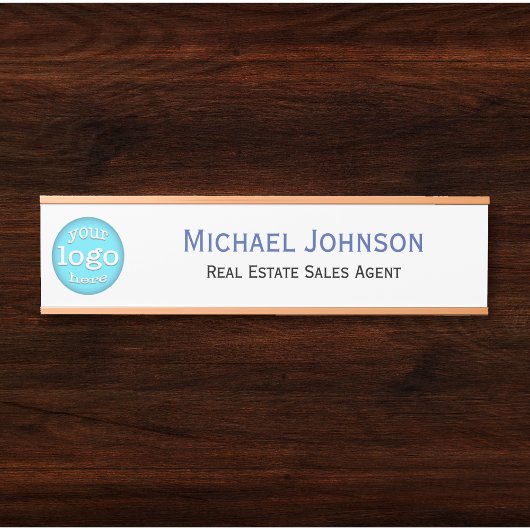 プロフェッショナルのホワイトビジネスオフィスロゴ名のタイトル サインプレート