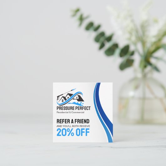 プロフェッショナルの圧力洗浄とパワークリーニング 紹介カード (スタンド正面)