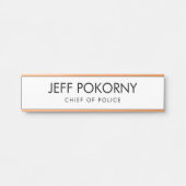 プロフェッショナルカスタム事業 サインプレート (正面)