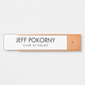 プロフェッショナルカスタム事業 サインプレート (正面)