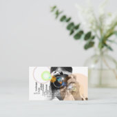 プロフェッショナルカメラのレンズファインダー撮影 名刺 (スタンド正面)