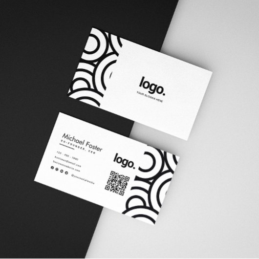 プロフェッショナルサークル白黒ミニマルQRコード 名刺