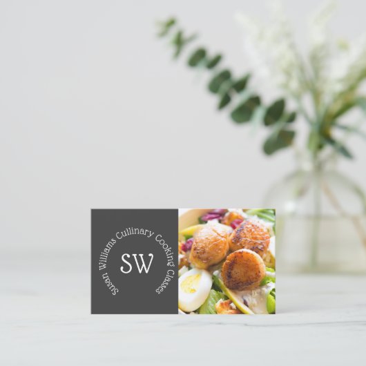 プロフェッショナルシェフ料理教室ケータリング写真 名刺 (スタンド正面)
