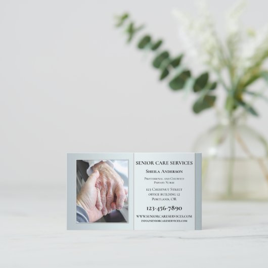 プロフェッショナルシニア気にカスタム 名刺 (スタンド正面)