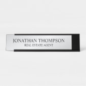 プロフェッショナルブラックとシルバー デスクネームプレート (正面)