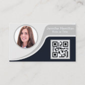 プロフェッショナルブラックグレーあなたのロゴを追加QRビジネス 名刺 (正面)